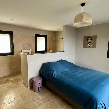 Villa A Roccia Entre Et Montagne Avec Piscine Privee