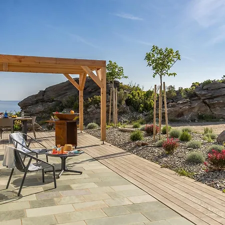 Villa A Roccia Entre Et Montagne Avec Piscine Privee